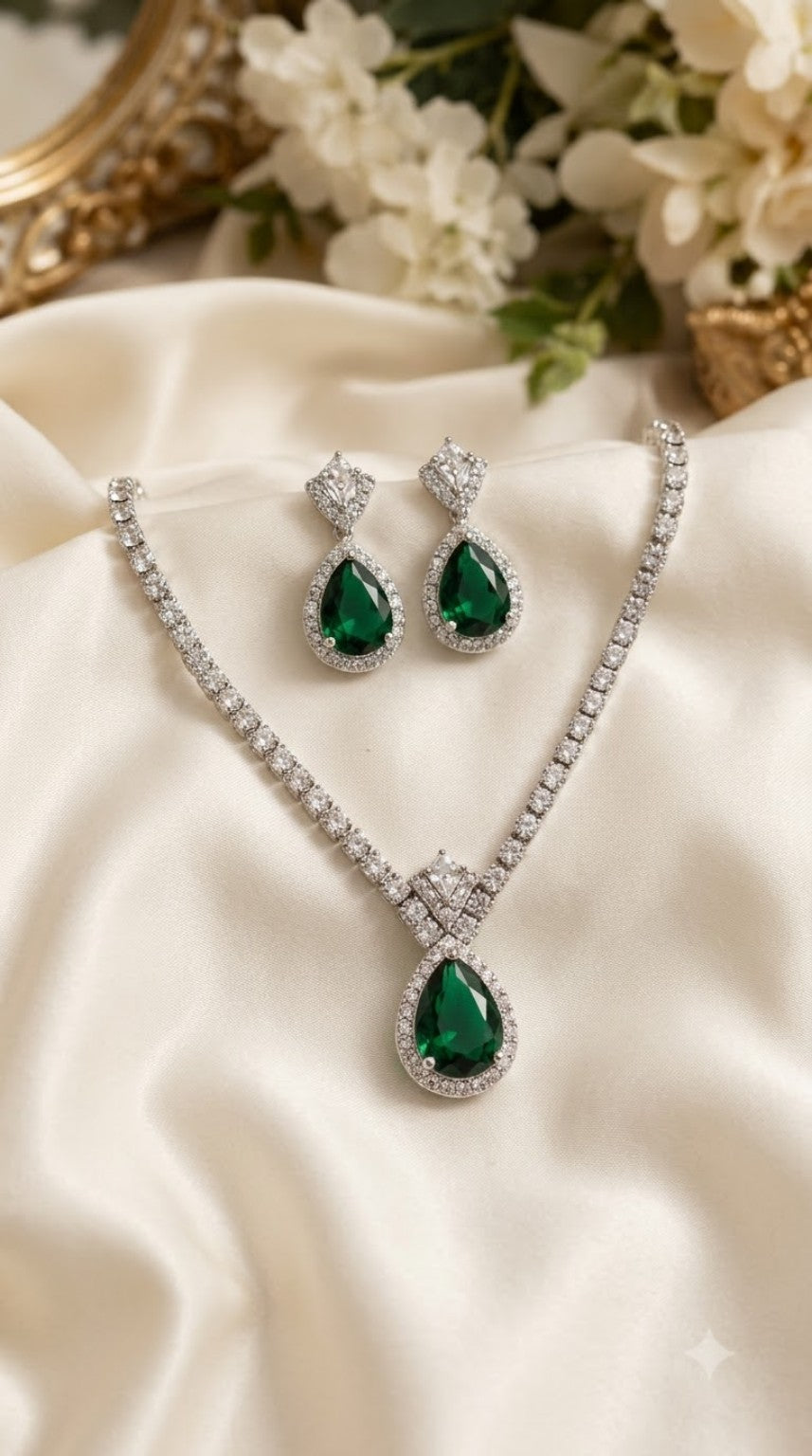 Emerald Green Necklace and Earrings Set product image